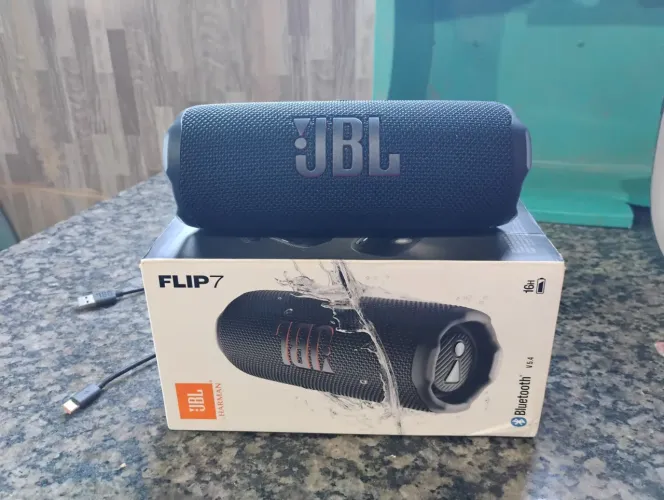 Caixa JBL Flip 7 original entrega centro de Niterói
