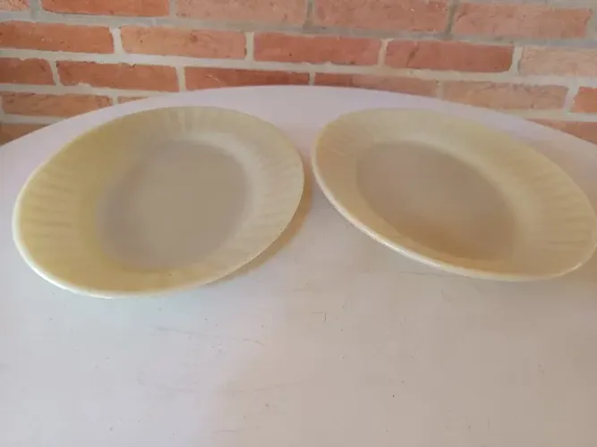 duas travessas ovais colorex anos 70 caneladas vintage