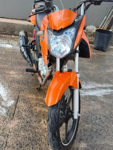 Fazer 150 aceita se carro em troca