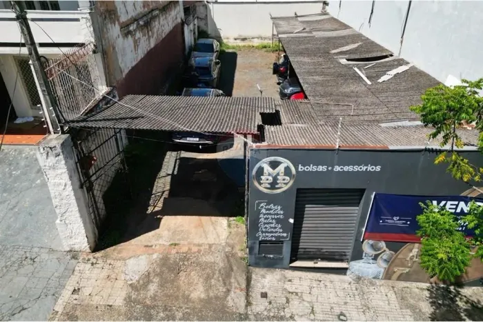 Terreno Comercial de 251,48m² no Centro de Piracicaba - R$ 490.000,00