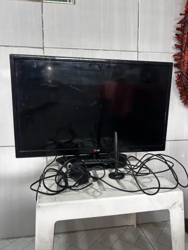 Televisão LG 28 polegadas + Antena Digital Interna