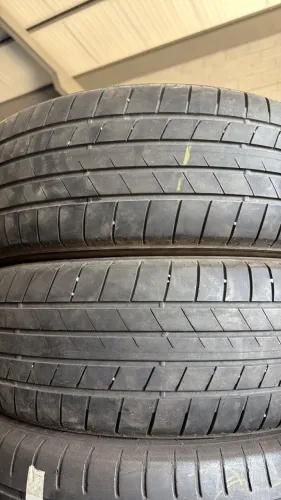 Pneus 225/55/18 marca Bridgestone