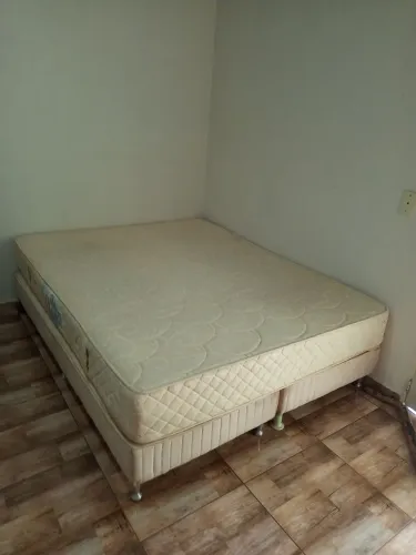 Cama Box Queen