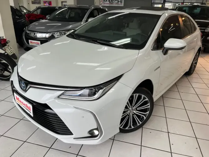 Toyota Corolla Altis Prem. Hybrid 1.8 Flex AUT 2023