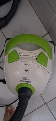 Aspirador seme novo.