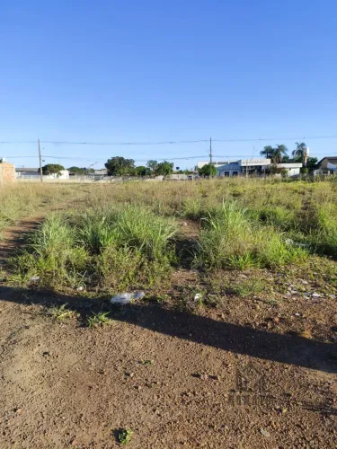 Oportunidade : Lote 360m² Já Desmembrado em 2 de 180m² Setor Caraibas
