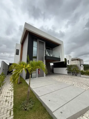 Alugo ou Vendo Casa Mobiliada no Condomínio Giardino Bianco com 3 Suítes - Lagoa Seca - PB