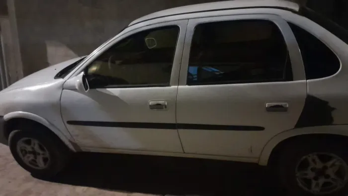 Chevrolet Corsa SED Class.life 1.0/1.0 Flexpower (álcool) 2008