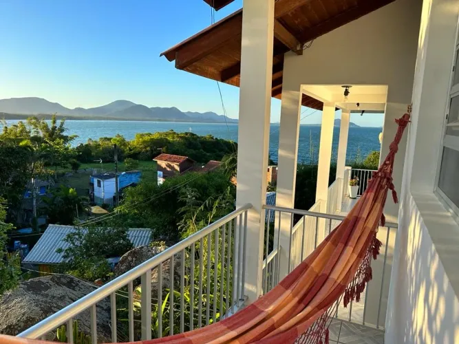 ALUGO KITNET NA BARRA DA LAGOA