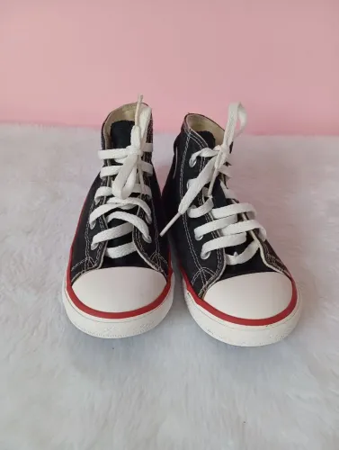 Tênis Converse Allstar número 24