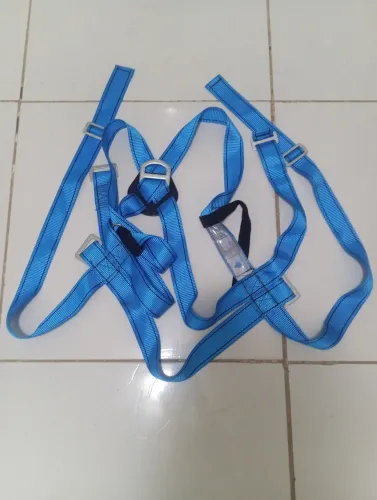 Cinto de Segurança, tipo PQD com talabarte Y com absorvedor. Marca Vitória  MartibCA 39.24