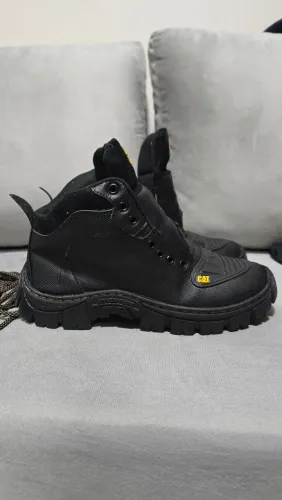 Bota Masculina reforçada 2026