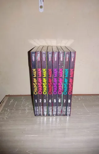Mangá Chainsaw Man 1 ao 8 todos lacrados