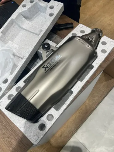 Ponteira Akrapovic BMW R1250 GSA 