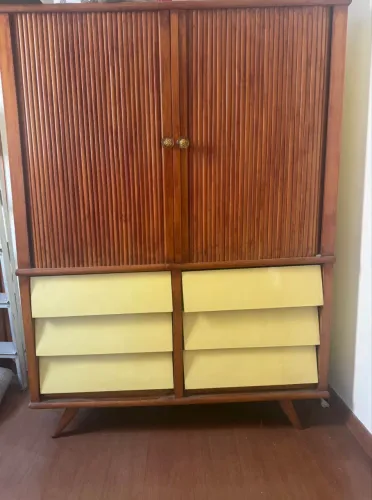 Armário vintage design único 