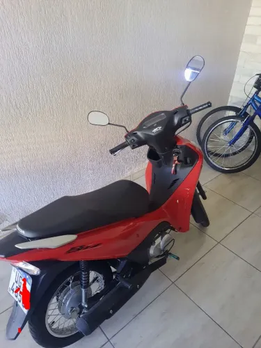Moto zera .2025 modelo 2026