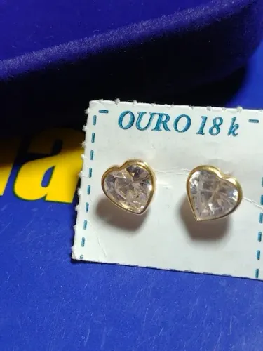 Brinco Ouro 18 Kilates Coração 5 mm Peso 0.50 Gramas 
