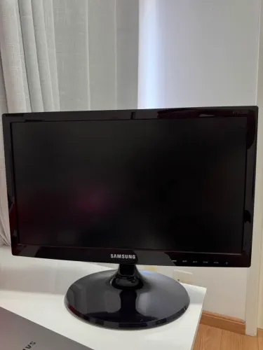 Monitor Samsung s19c300f 18.5 polegadas