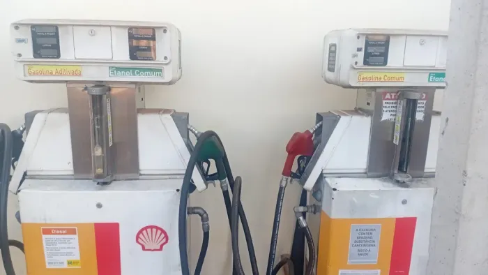 Bomba combustível decoração