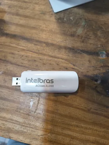 Adaptador wirelees Intelbras action 1200