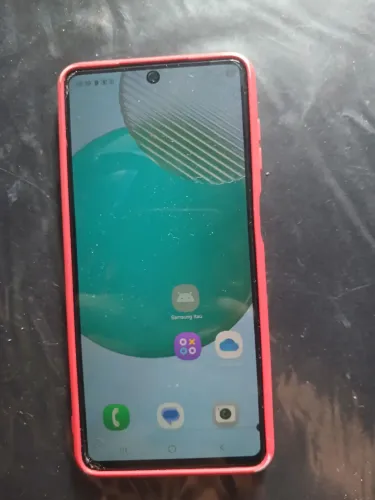 Vendo Samsung M54( com defeito no display)