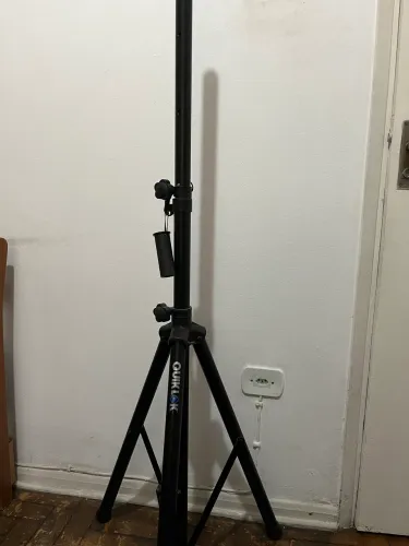 Pedestal P/ Caixa de Som Monitor Quiklok 