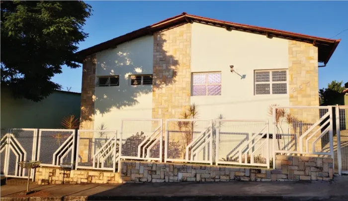 Ponto Comercial para Venda em Santa Luzia, Londrina (São Benedito), 1 dormitório, 2 banhei