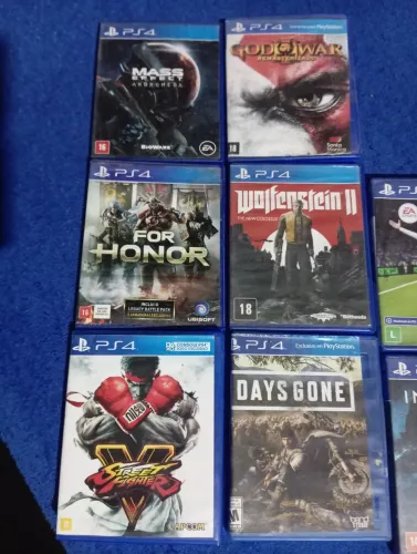 Vendo 11 jogos do PS4 originais. *89