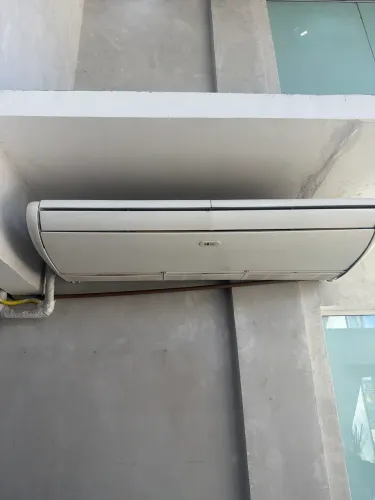 Split 60000 Btus piso teto