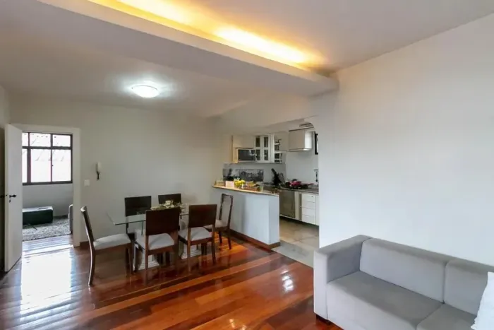 Casa à Venda - Caiçaras, 5 Quartos, 580 m2