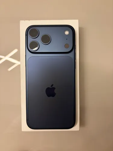 iPhone 17 Pro Max 
