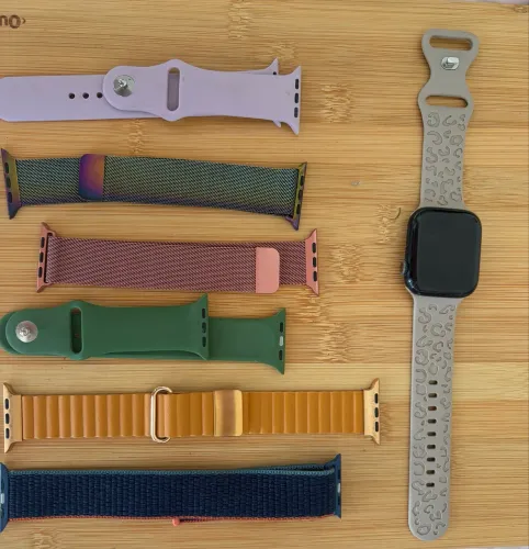 Apple Watch Série 7 - 45mm