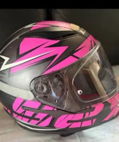 Capacete