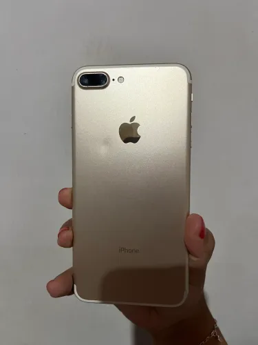 Vende - se Iphone 7 plus rose gold