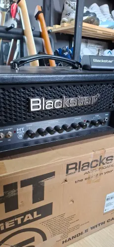 Amplificador Blackstar HT5 Metal