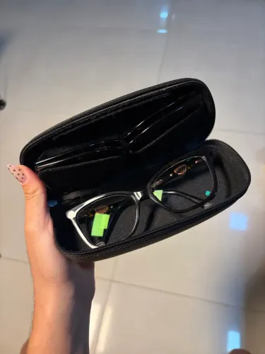 Armação De Óculos + Clip-On Solar