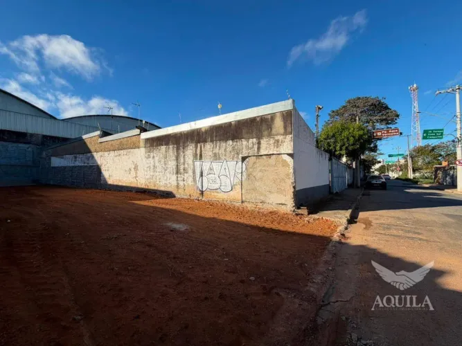 TERRENO PLANO COM 243 m² NA VILA ESPÍRITO SANTO - SOROCABA