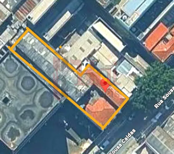 Vende Terreno de 600 m² no Bras