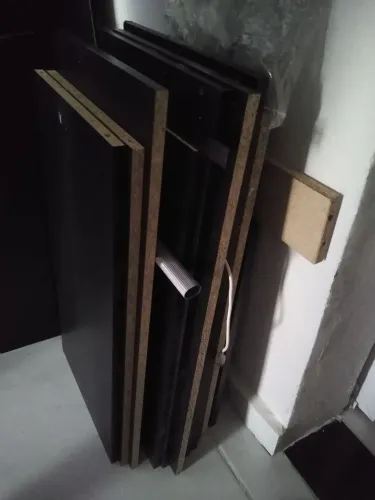 VENDO ARMÁRIO MDF NA COR PRETA - JÁ DESMONTADO