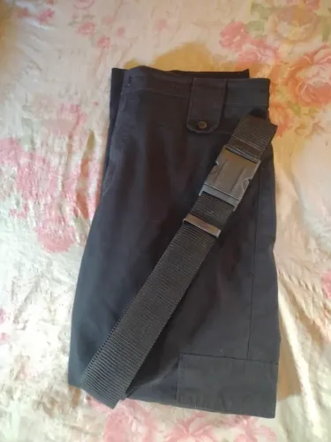 Vendo calça tática nova tamanho 48 mais o cinto tático