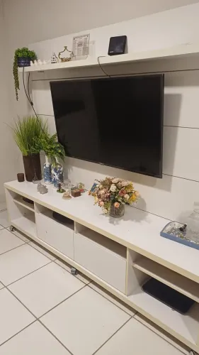 Rack com console 2000,00