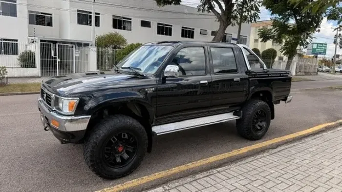 Toyota Hilux CD SR5 4X4 2.8 Diesel 1998