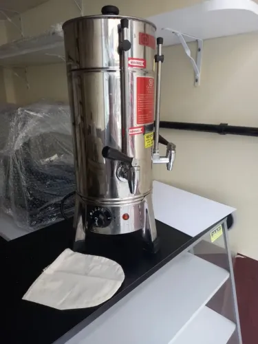 Máquina de café industrial Consercaf 2 litros 220v
