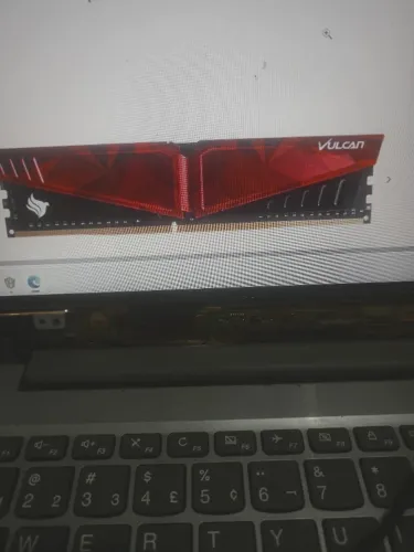 Memória 8 gb modelo teamgroup ddr4