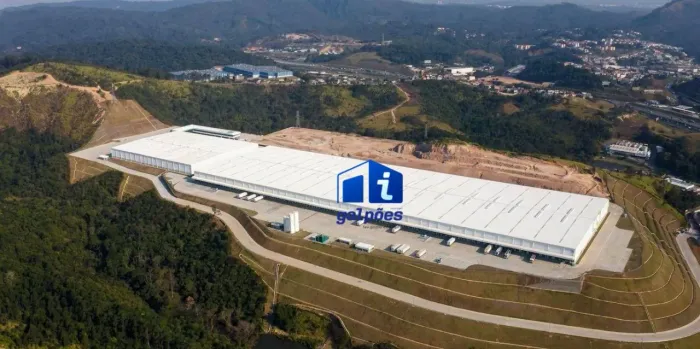 Galpão Logístico/Industrial em condomínio com 4.987m² em Cajamar - São Paulo