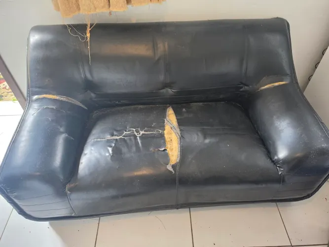 Doação de Sofá 2 lugares