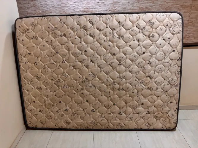 Colchão Ortobom Casal  950,00