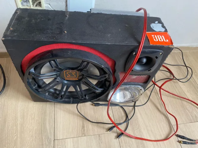 Caixa de som automotivo trio subwoofer selenium Jbl