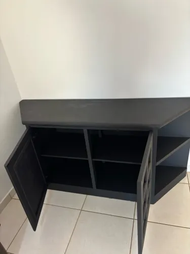 Vendo balcão cristaleira antigo