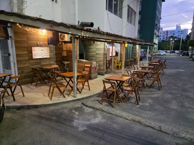 Passo Ponto Bar e Restaurante - 43 anos - Completo c/ Estoque - R$ 90.000